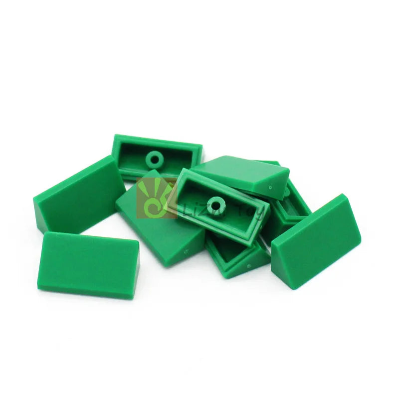 Set 100 pièces de 1x2 pentes