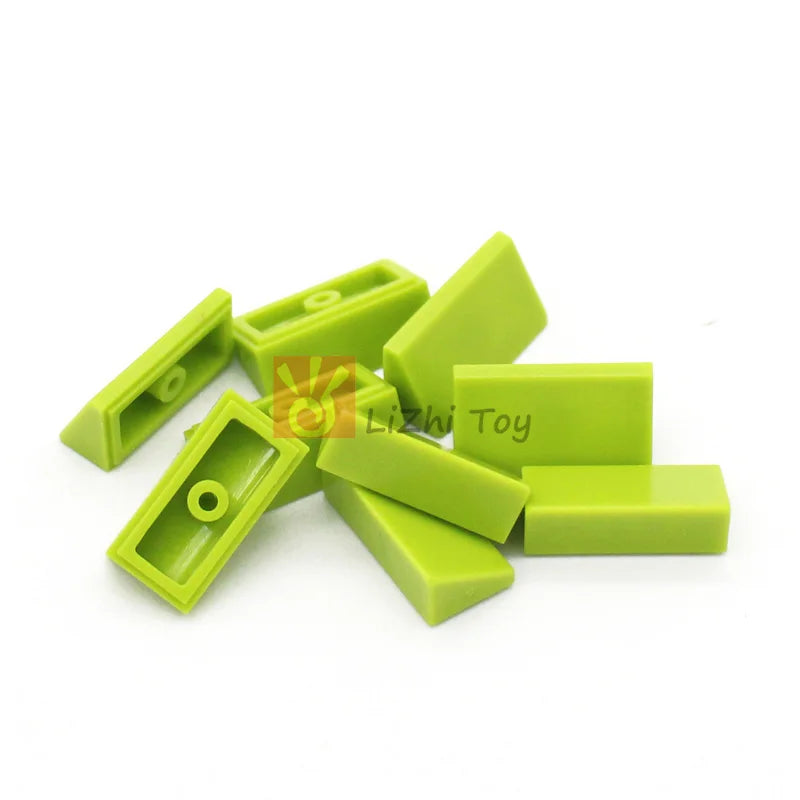 Set 100 pièces de 1x2 pentes