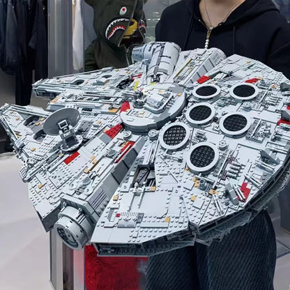 Millennium Falcon™